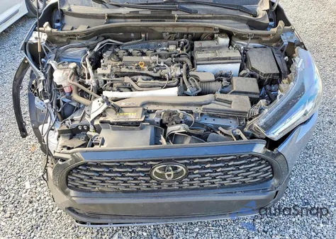 2023 Toyota Corolla Cross Le z USA, uszkodzony, nr VIN 7MUCAAAG6PV040981